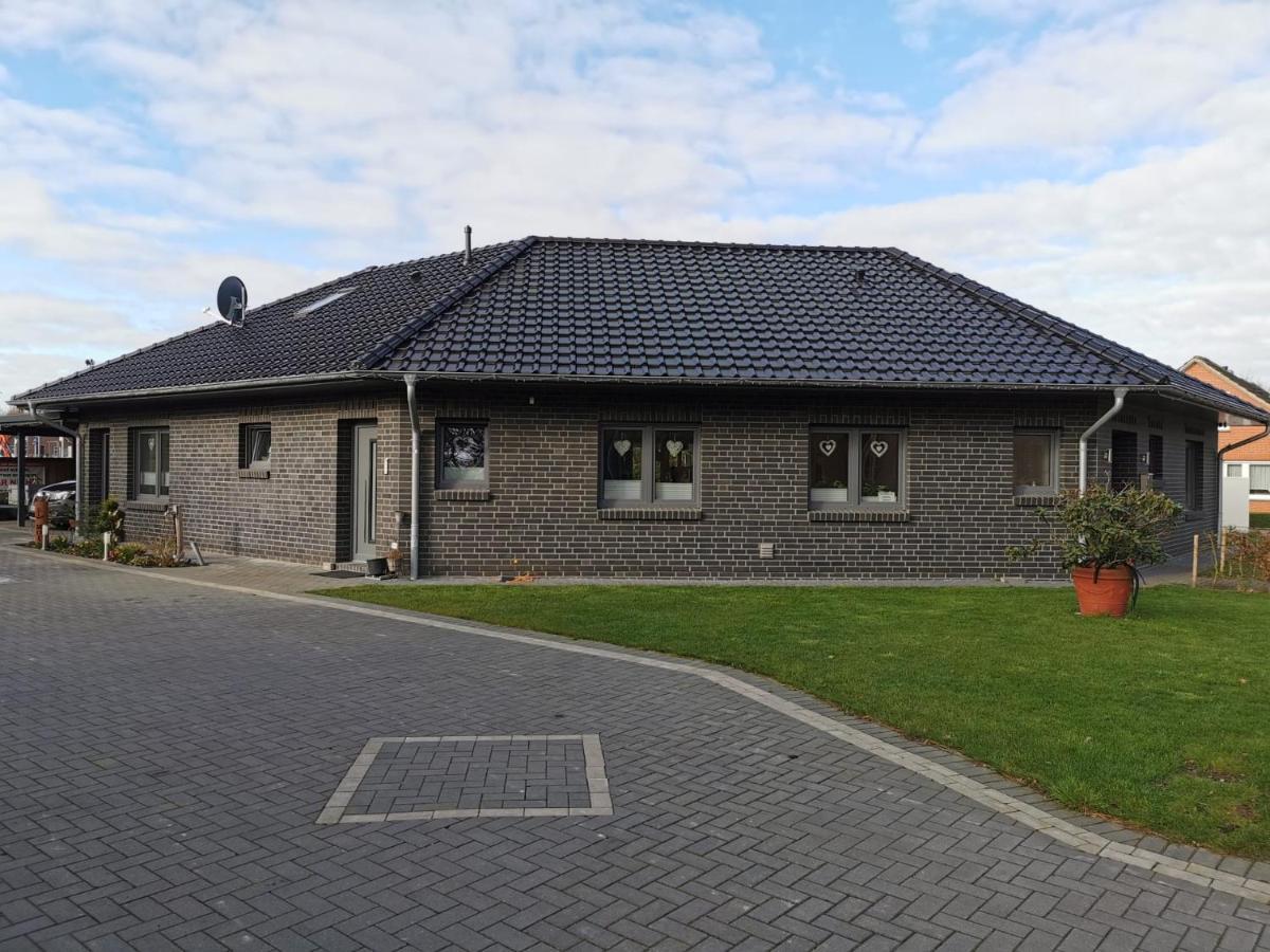 Ferienwohnung Am Dock Apen Zewnętrze zdjęcie